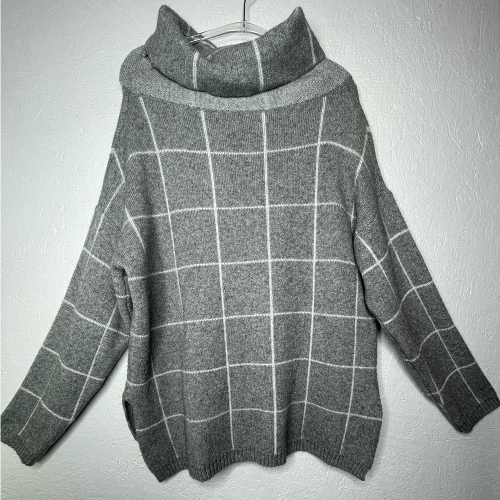 Cozy Gray Windowpane Cowl Neck
Sweater Soft Knit - Picture 13 of 14